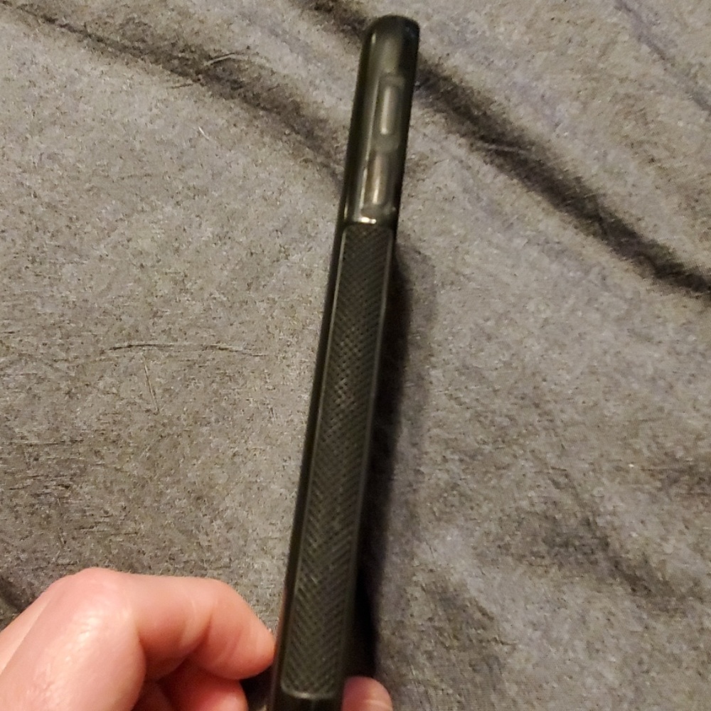 Phone case - Picture 3 of 6